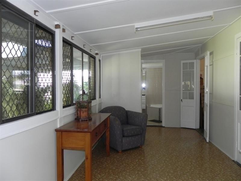 8 Edward, Pittsworth QLD 4356