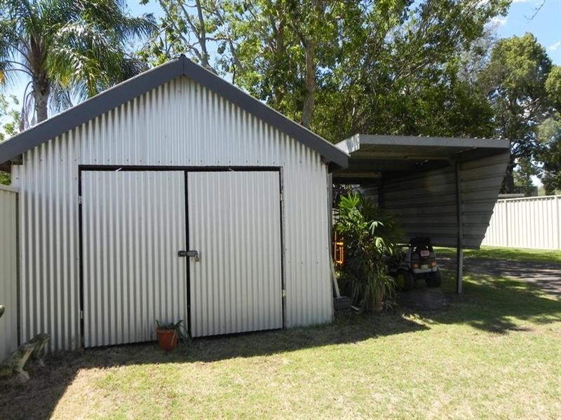 8 Edward, Pittsworth QLD 4356