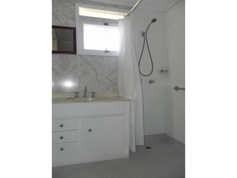 8 Yandilla Street, Pittsworth QLD 4356