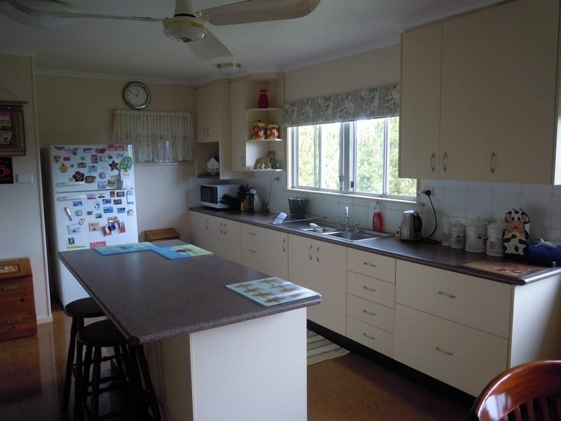 2189 Clifton Leyburn Road, Clifton QLD 4361