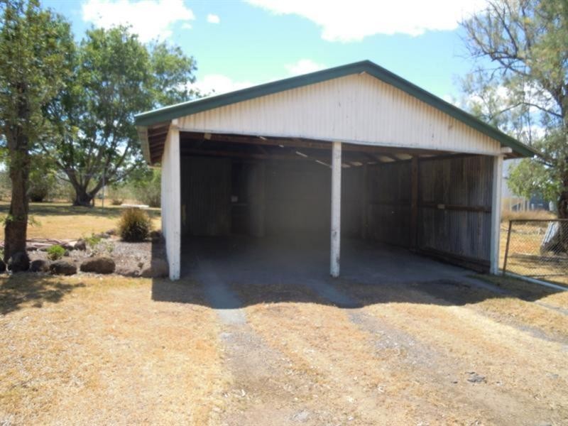 70 Long Street, Pittsworth QLD 4356