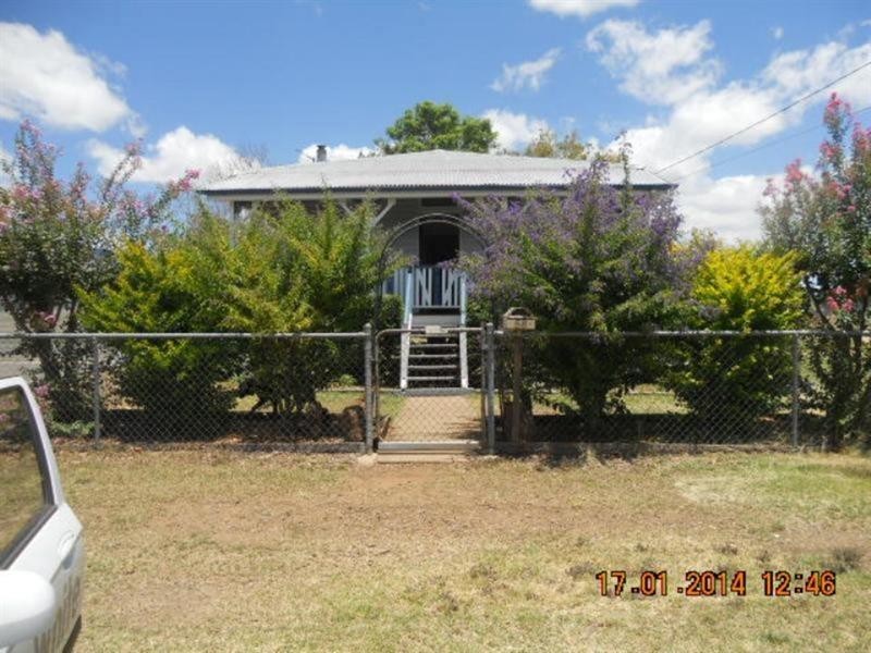 58 Hadley Street, Pittsworth QLD 4356