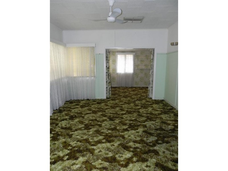 32 Short, Pittsworth QLD 4356