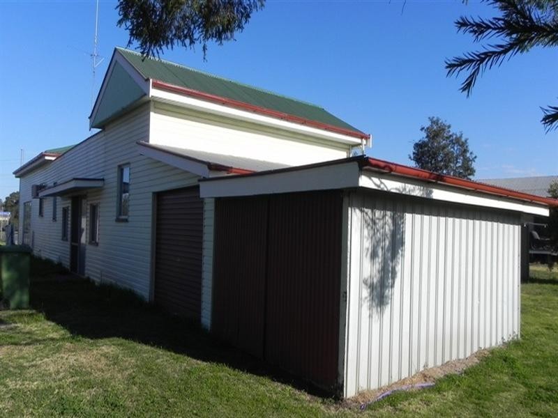 1 Lord Street, Brookstead QLD 4364