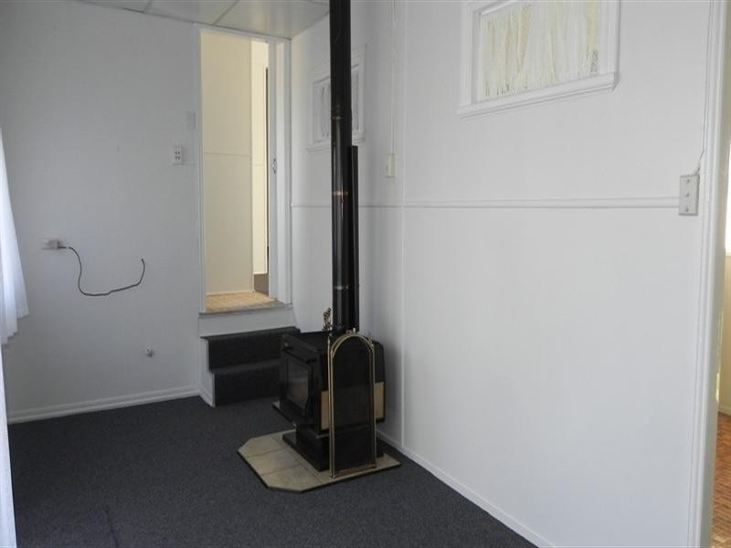 1 Lord Street, Brookstead QLD 4364