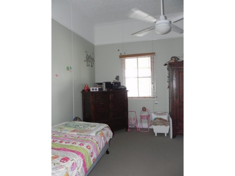 42 OShea Avenue, Southbrook QLD 4363