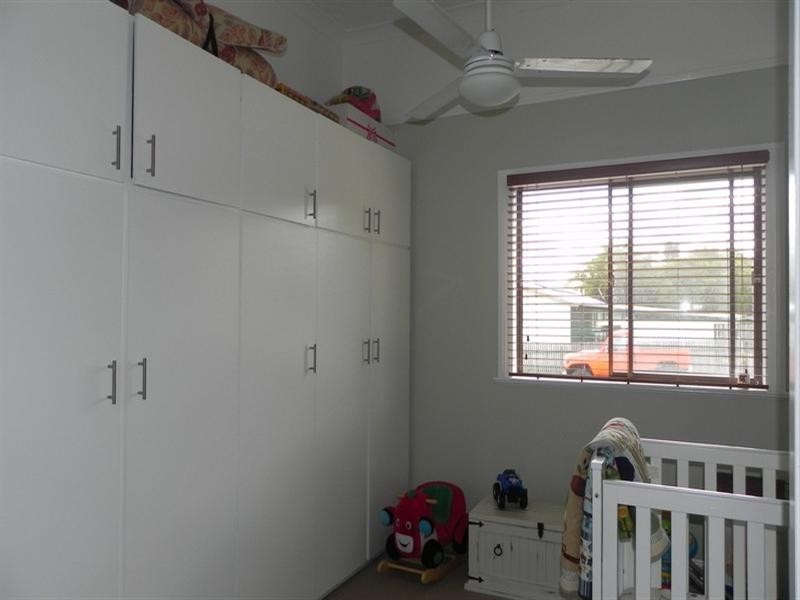 42 OShea Avenue, Southbrook QLD 4363