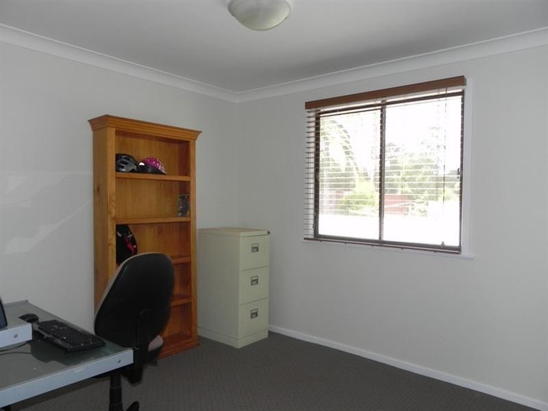 42 OShea Avenue, Southbrook QLD 4363