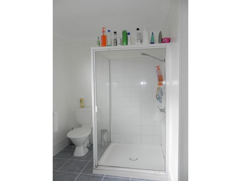 42 OShea Avenue, Southbrook QLD 4363