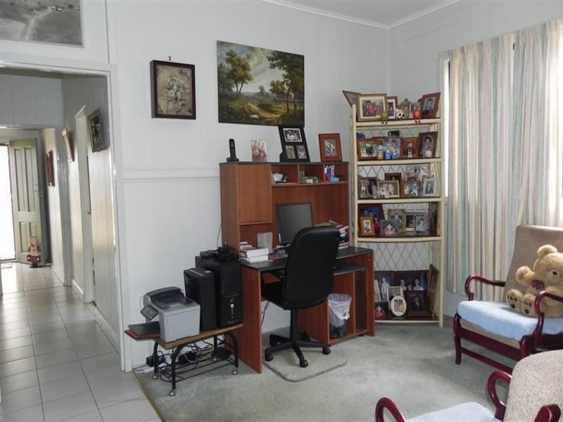 102 OShea Avenue, Southbrook QLD 4363