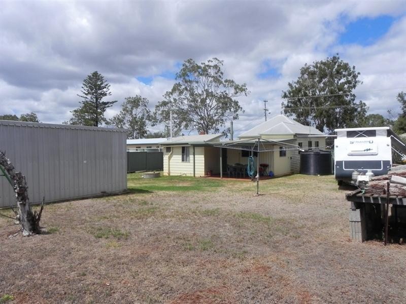 102 OShea Avenue, Southbrook QLD 4363