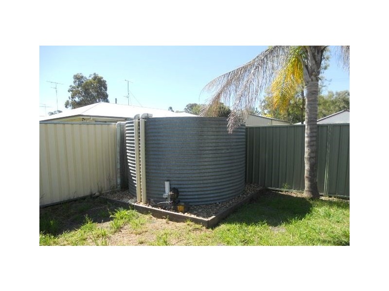 1 Hadley Street, Pittsworth QLD 4356