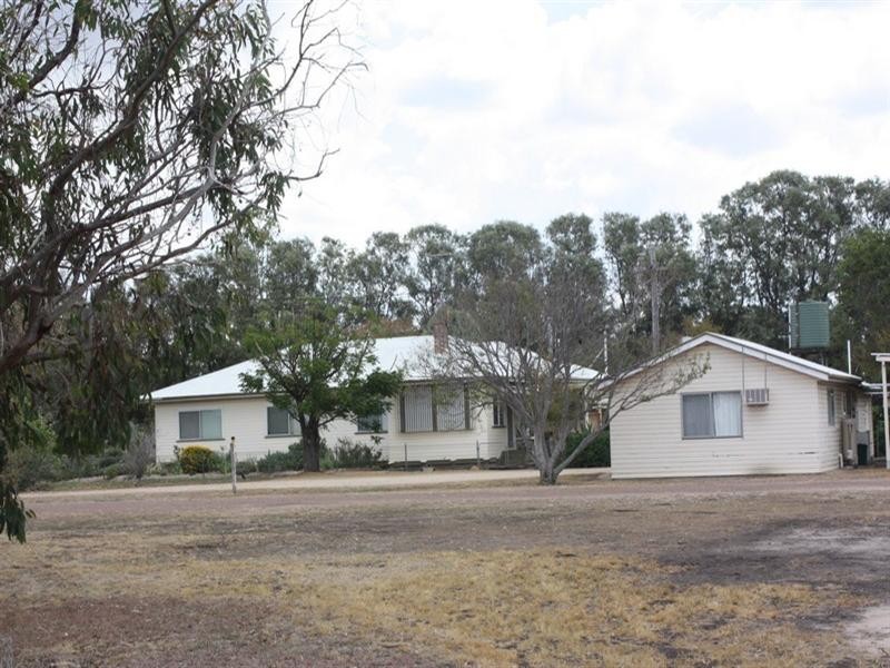 1277 Millmerran Leyburn Road, Yandilla QLD 4352