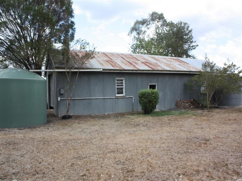 1277 Millmerran Leyburn Road, Yandilla QLD 4352