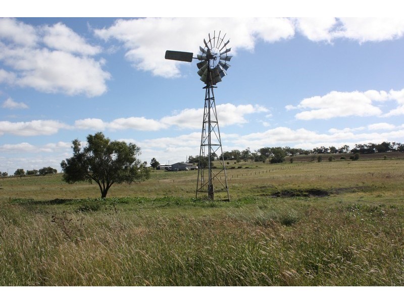 357 Sullivan Road, Scrubby Mountain QLD 4356