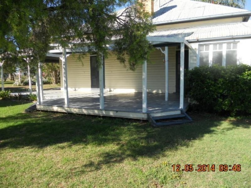 9 Golf Course Road, Pittsworth QLD 4356