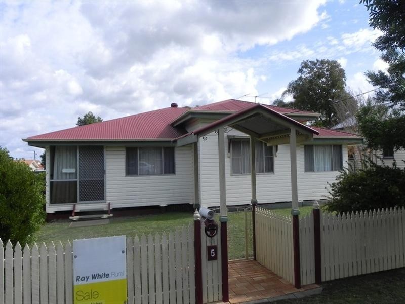 5 Well, Pittsworth QLD 4356