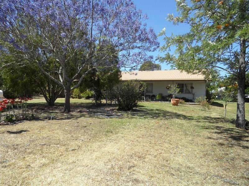 23 John Street, Southbrook QLD 4363