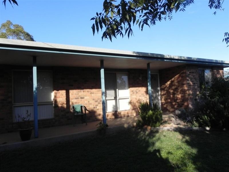 40 Pioneer Way, Pittsworth QLD 4356