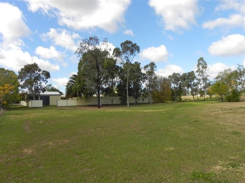 7 Helens, Pittsworth QLD 4356