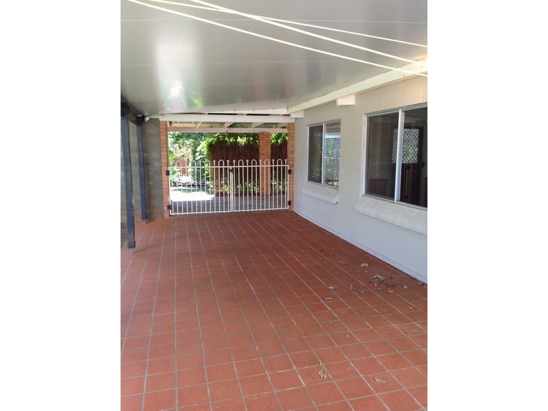 21 Beresford, Pittsworth QLD 4356