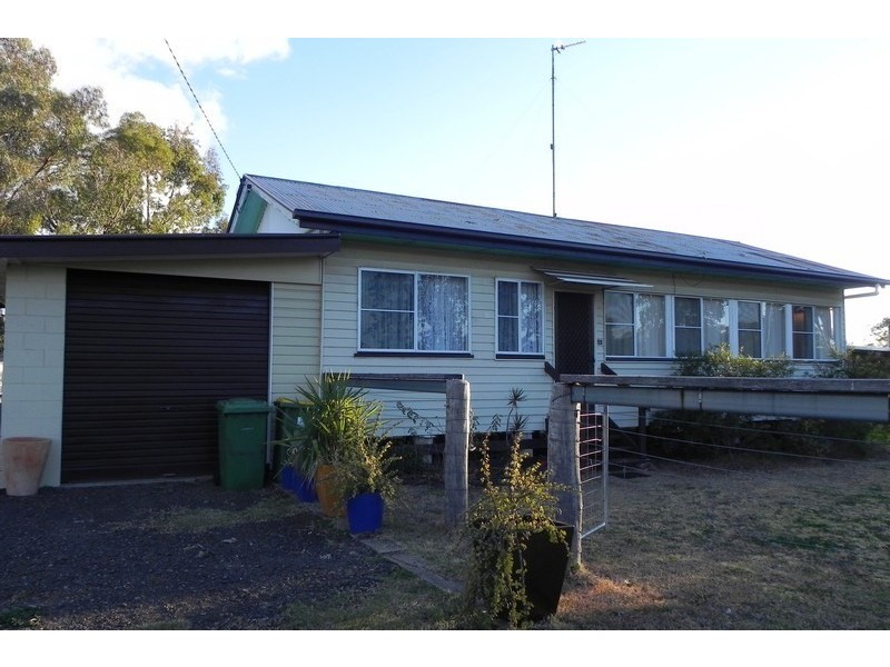 0 Cnr Edward and Florence, Pittsworth QLD 4356