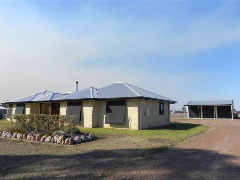 57 Salesyard Road, Millmerran QLD 4357