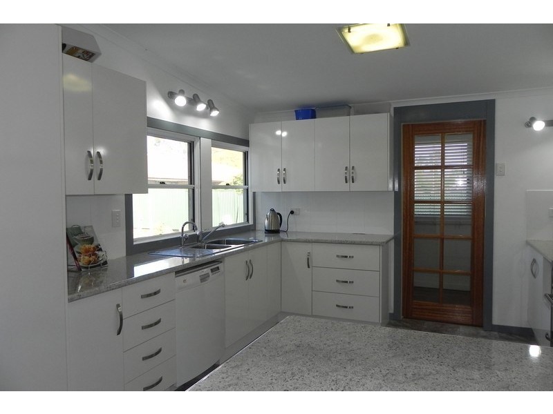 9 Steele, Pittsworth QLD 4356