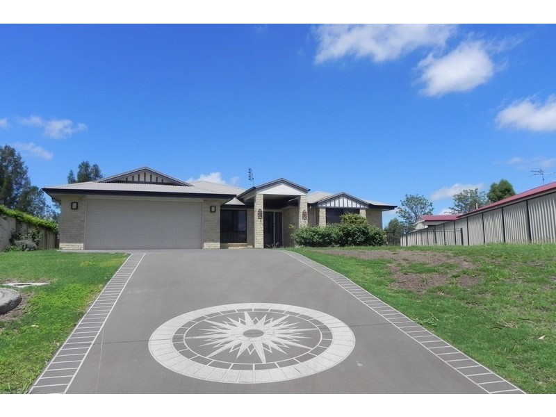 23 Fairway Drive, Pittsworth QLD 4356