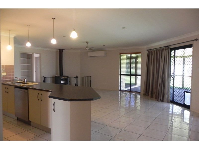 23 Fairway Drive, Pittsworth QLD 4356