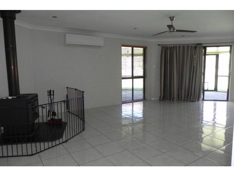 23 Fairway Drive, Pittsworth QLD 4356