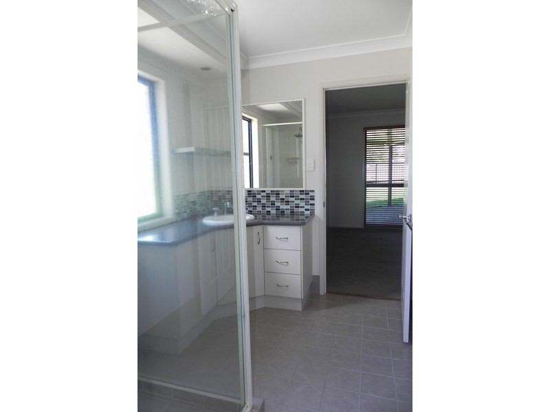 23 Fairway Drive, Pittsworth QLD 4356