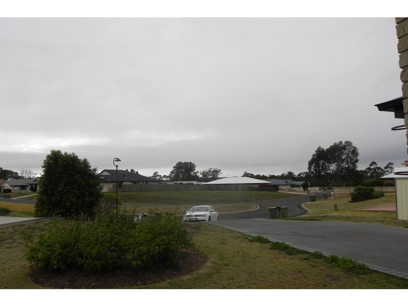 23 Fairway Drive, Pittsworth QLD 4356