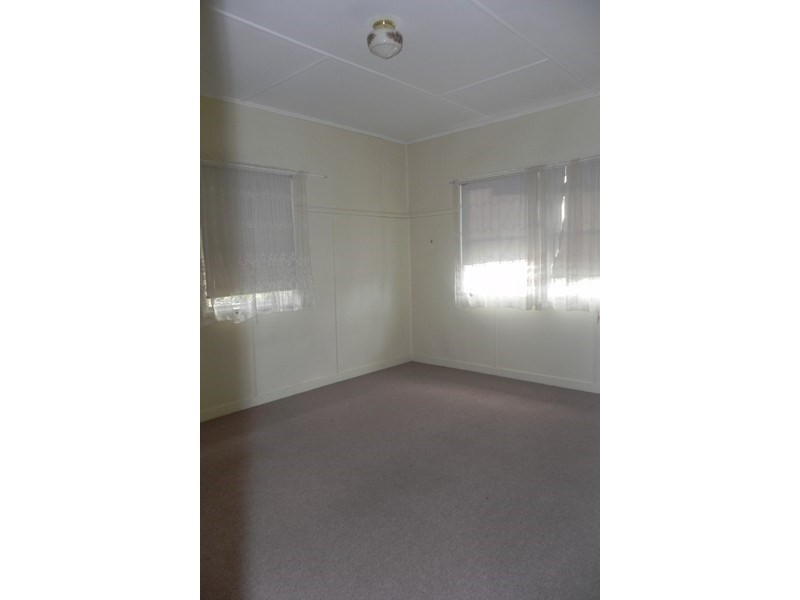 42 Short, Pittsworth QLD 4356
