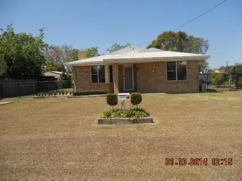 1 White Street, Pittsworth QLD 4356