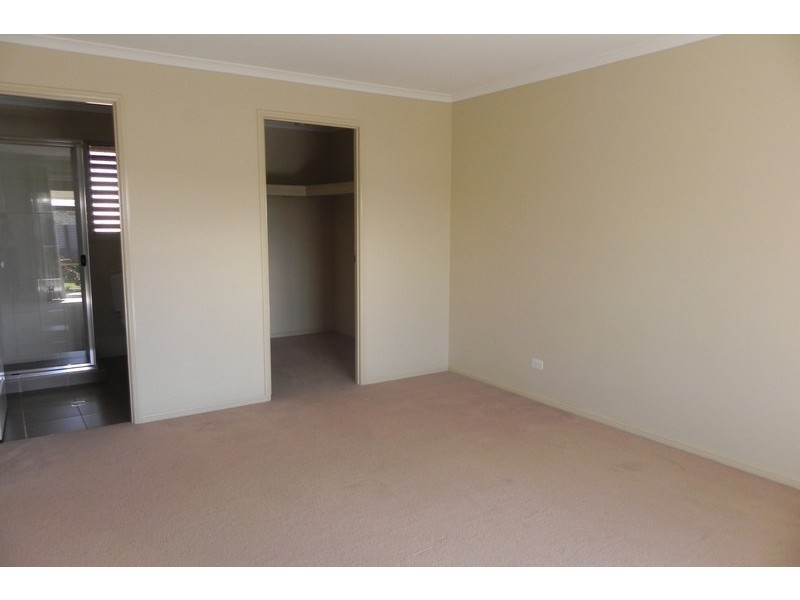 18 Draydon, Pittsworth QLD 4356