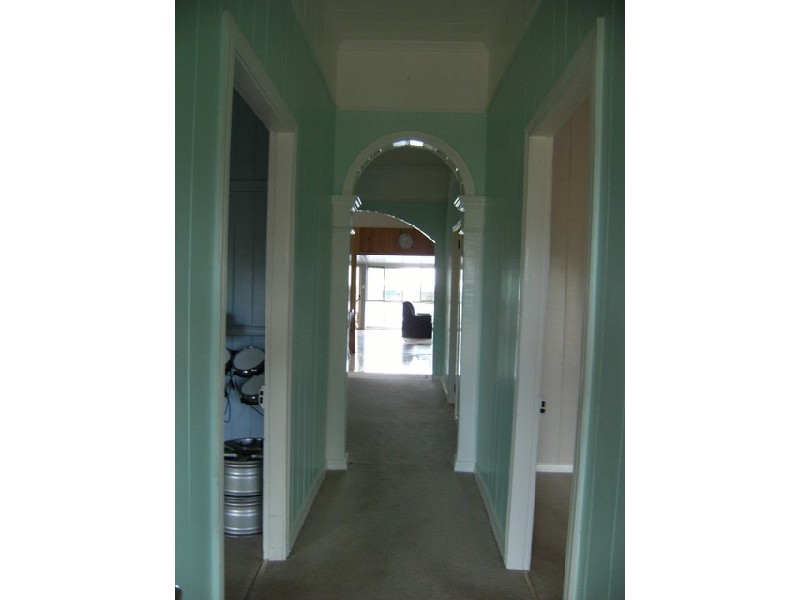 87 Hume, Pittsworth QLD 4356