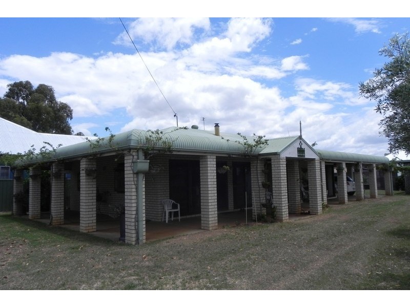 13 Tooth, Clifton QLD 4361