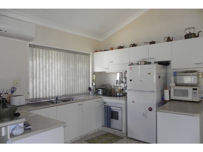 13 Tooth, Clifton QLD 4361