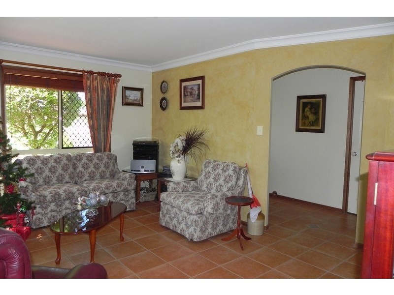 8 Pioneer Way, Pittsworth QLD 4356