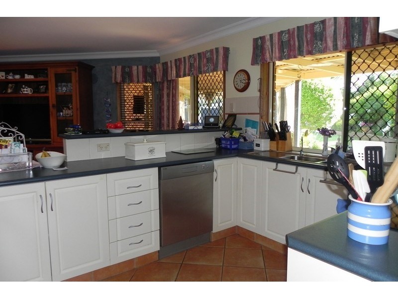 8 Pioneer Way, Pittsworth QLD 4356