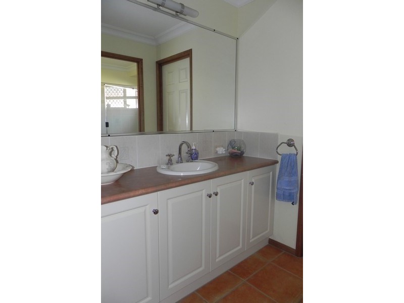 8 Pioneer Way, Pittsworth QLD 4356