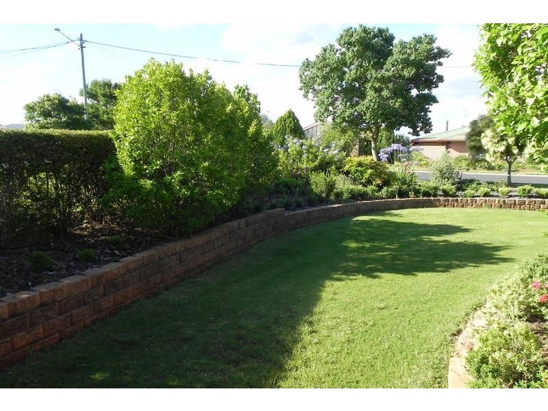 8 Pioneer Way, Pittsworth QLD 4356