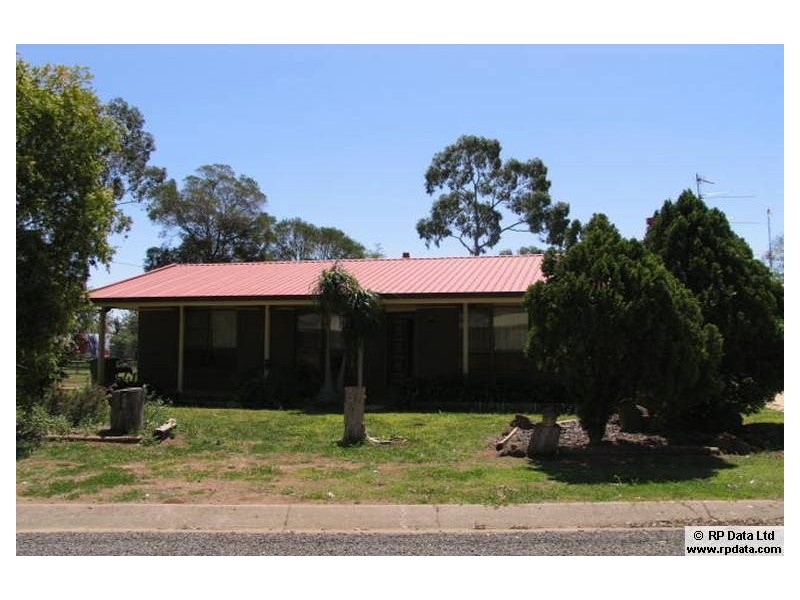 3 Cunningham Street, Pittsworth QLD 4356