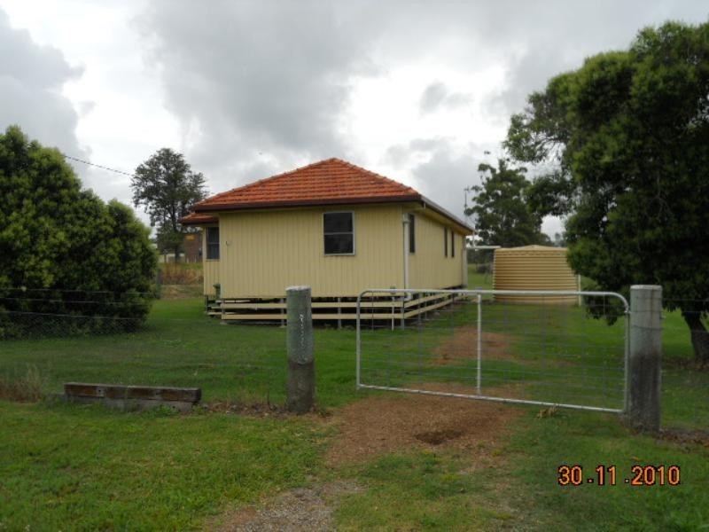 1 Felton Road, Southbrook QLD 4363