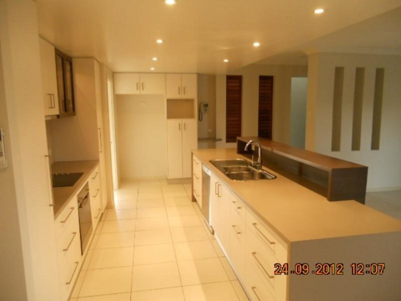 34 Stanley Street, Pittsworth QLD 4356