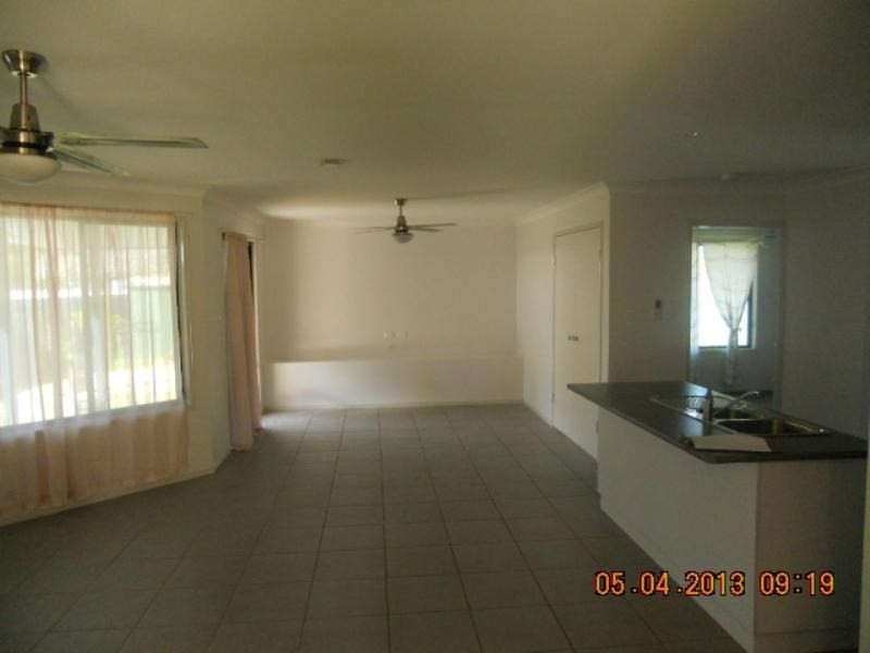 58 Geraghty Street, Cecil Plains QLD 4407