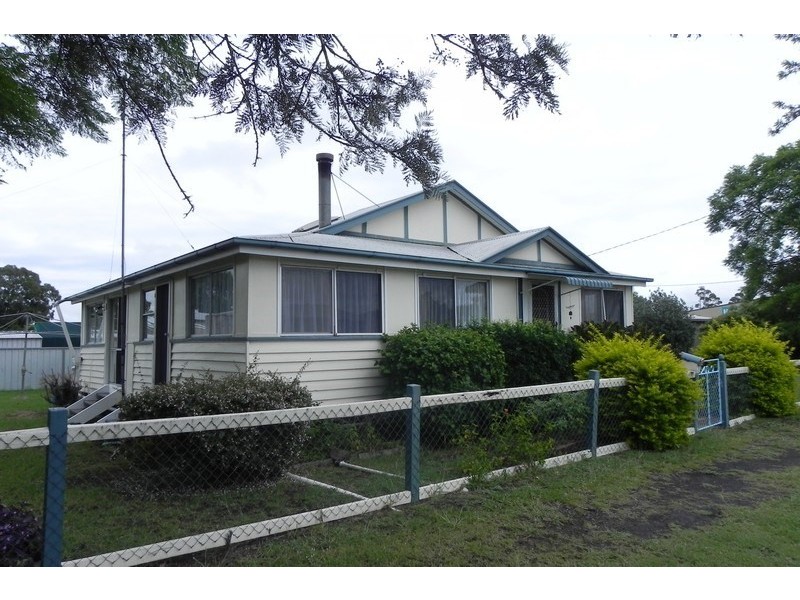 3 Briggs, Pittsworth QLD 4356