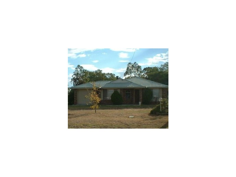 35 Perham Street, Pittsworth QLD 4356