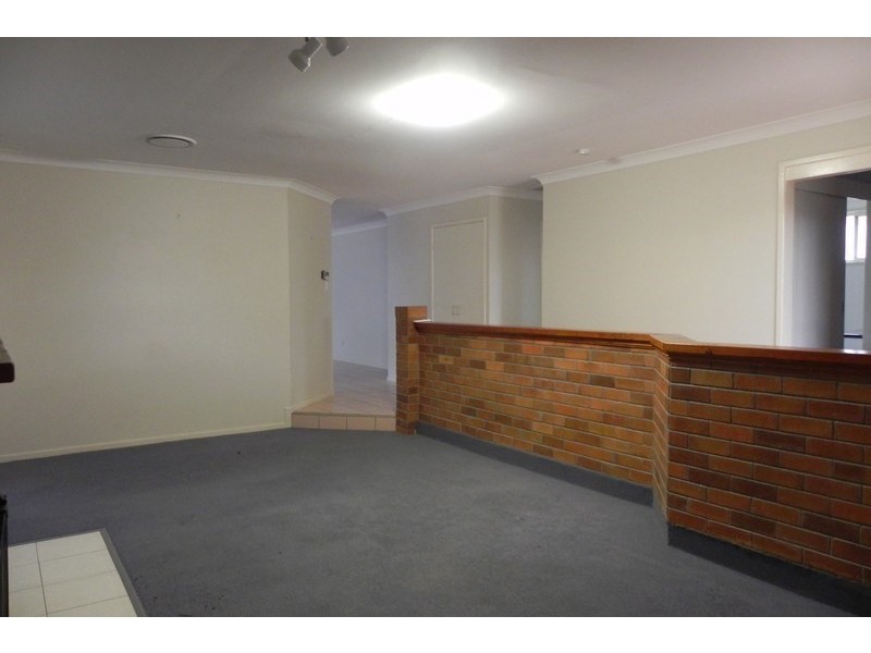 1 White, Pittsworth QLD 4356